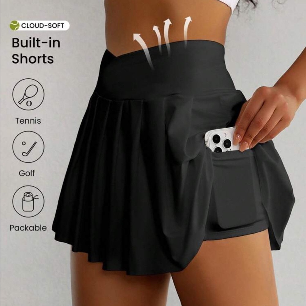 Cloud-Soft Black Built-In Shorts Skort for Women